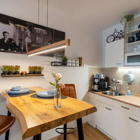 Premium Apartment Inspiriert Von Marilyn Monroe-Bremen City Center Εξωτερικό φωτογραφία